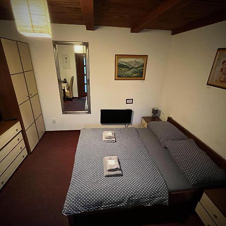 Penzion Pri Kastieli Zaturcie Martin Buitenkant foto
