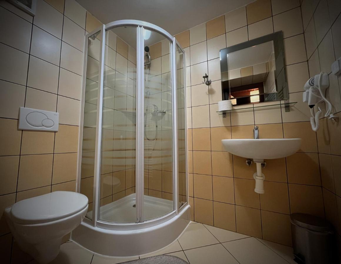 Penzion Pri Kastieli Zaturcie Martin Buitenkant foto