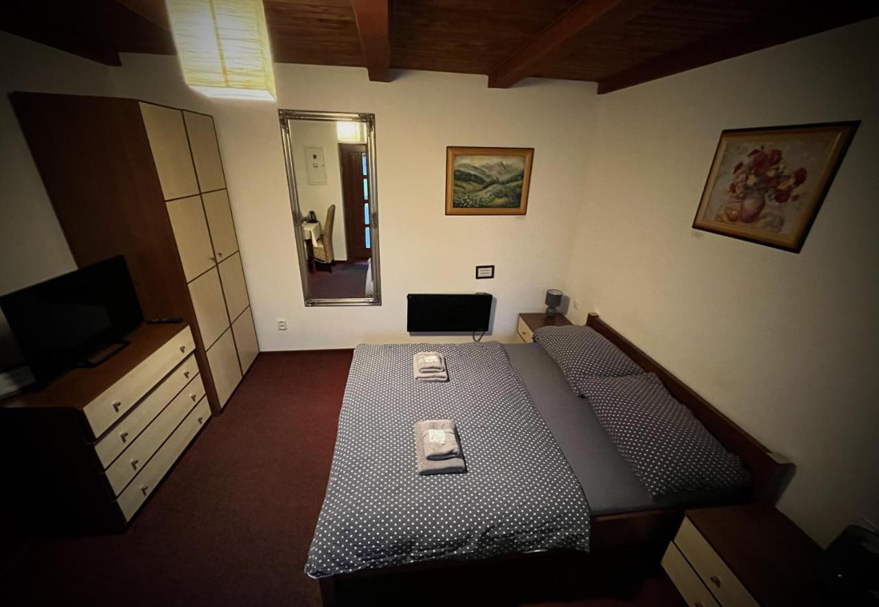 Penzion Pri Kastieli Zaturcie Martin Buitenkant foto